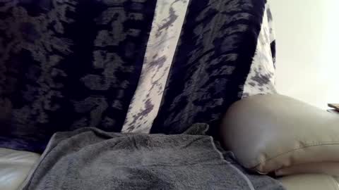 liku69 online show from February 8, 11:24 pm