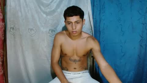 lil_condor_baby online show from October 9, 11:43 pm