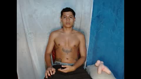 lil_condor_baby online show from September 20, 2:03 am