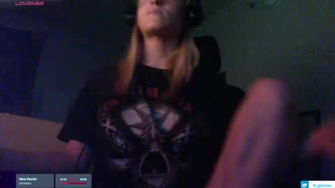 Snapshot of lil_gem chatting on September 20, 1:08 am lil gemmie online show from September 20, 1:08 am
