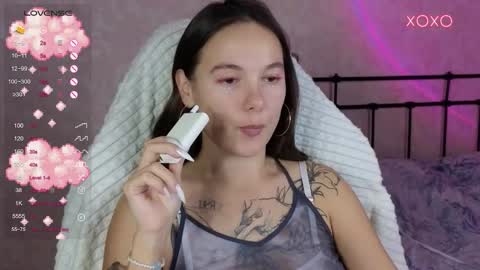 little moon online show from October 4, 7:44 pm