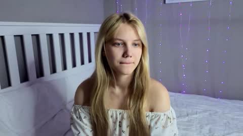 Emma online show from January 12, 9:16 am