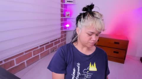 Lila Jordan online show from April 22, 11:45 pm