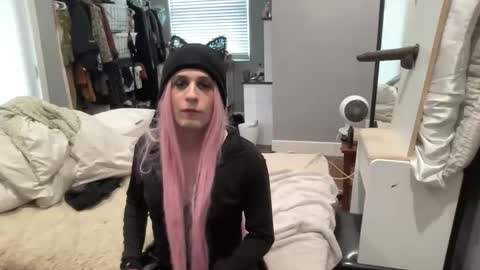 Kristin online show from November 17, 5:37 pm