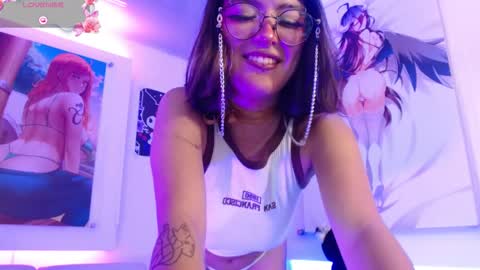 lilcandy19 online show from September 10, 1:34 pm