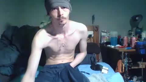 lildman420 online show from April 9, 7:58 am