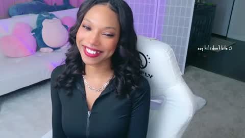 evie online show from June 24, 1:45 am