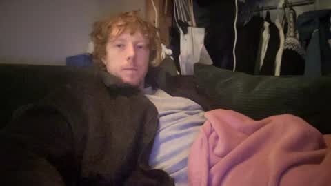 Snapshot of lilginge1 chatting on February 7, 10:52 pm lilginge1 online show from February 7, 10:52 pm