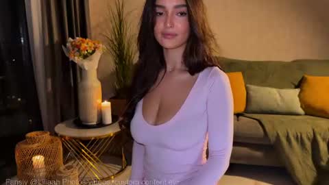 Lili  Nude ONLY Ticket or Fansly  online show from June 26, 10:04 pm