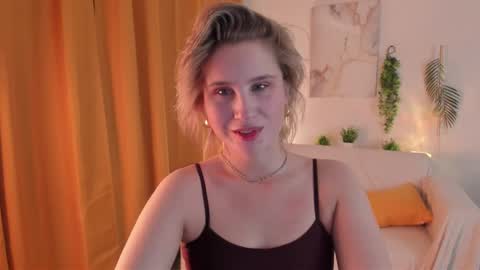 Lilian online show from November 24, 12:20 am