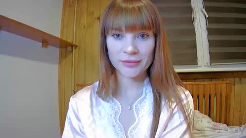 Lili online show from September 27, 6:49 pm