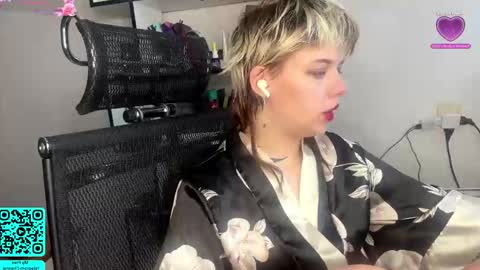 Lilian online show from February 24, 7:00 am