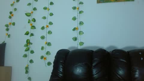 yesica online show from November 16, 11:18 pm