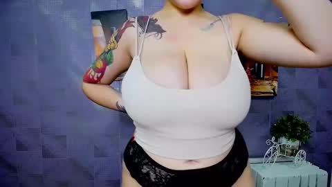 Lilia online show from November 4, 2:51 pm