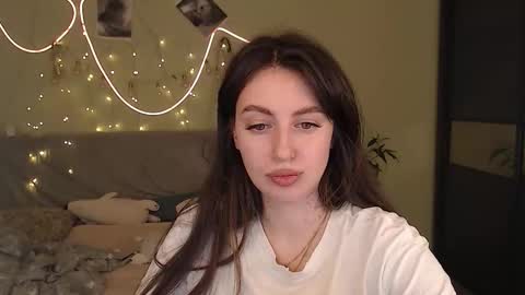 Lilu online show from November 11, 11:40 pm