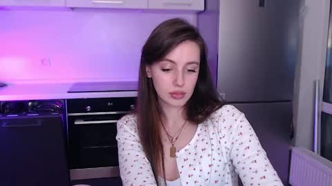 Lilu online show from June 6, 12:05 am