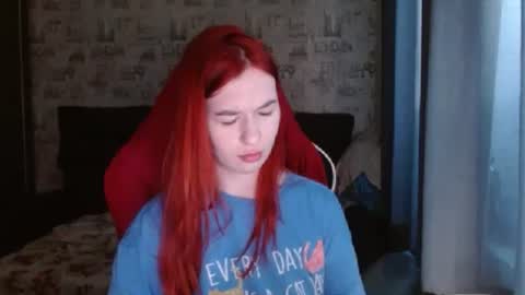 Snapshot of liliawoolf chatting on March 11, 5:35 am liliawoolf online show from March 11, 5:35 am