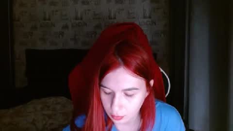 Snapshot of liliawoolf chatting on March 10, 6:23 pm liliawoolf online show from March 10, 6:23 pm