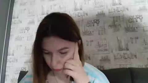 Snapshot of liliawoolf chatting on September 21, 6:45 pm liliawoolf online show from September 21, 6:45 pm