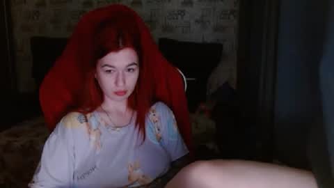 Snapshot of liliawoolf chatting on March 10, 4:38 am liliawoolf online show from March 10, 4:38 am