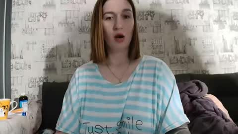 Snapshot of liliawoolf chatting on September 19, 6:33 pm liliawoolf online show from September 19, 6:33 pm