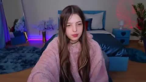 Lili Bakery online show from March 16, 5:44 am