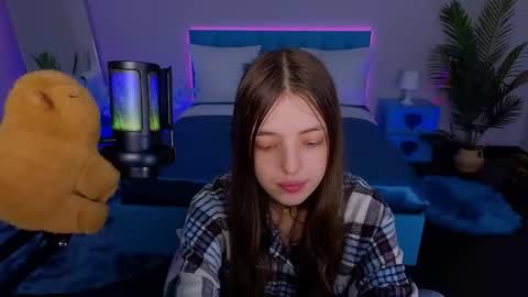 Lili Bakery online show from September 15, 5:09 am