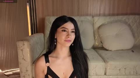 Lilieth  online show from October 17, 1:15 pm