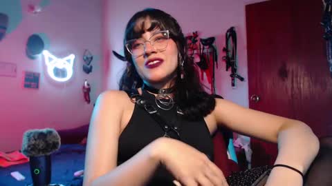 Molly online show from January 16, 2:19 am