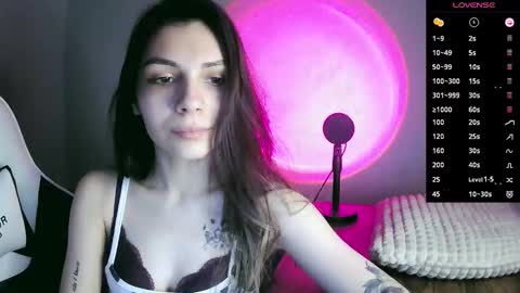Snapshot of lilirose_x chatting on October 8, 4:57 pm lilirose online show from October 8, 4:57 pm