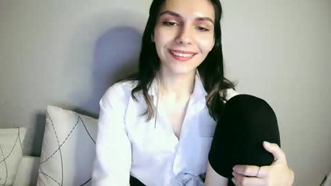 Snapshot of lilirose_x chatting on January 15, 9:20 pm lilirose online show from January 15, 9:20 pm