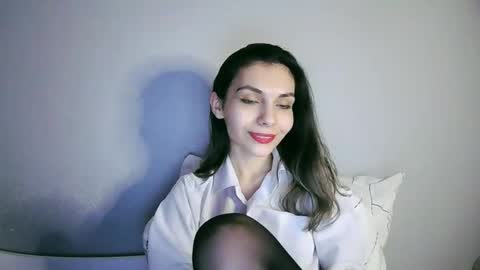 Snapshot of lilirose_x chatting on January 23, 6:45 pm lilirose online show from January 23, 6:45 pm