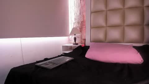 Lilit online show from February 17, 7:23 pm