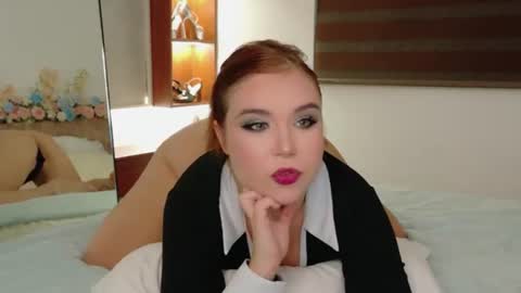 Lilith Bonheur online show from July 8, 8:23 pm