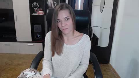 lilith small21 online show from September 13, 9:12 am