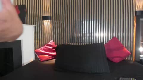   online show from January 16, 7:56 pm