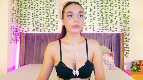 Lily online show from February 20, 10:39 am