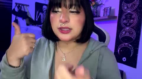 Lilith morningstar  Independent Model Helpme to reach 100 likes online show from October 21, 11:30 pm