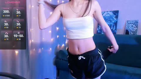 Lily online show from February 12, 6:39 am