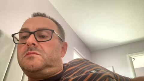 lills16 online show from July 25, 4:05 pm