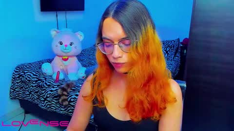 Lilly3 online show from March 28, 4:14 am