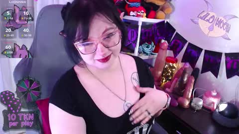 Lilo  online show from November 6, 8:12 pm