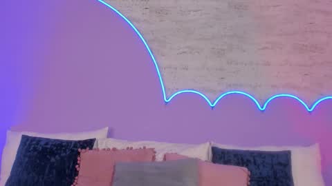Snapshot of lilou_albrecht chatting on September 23, 11:59 am Lilou online show from September 23, 11:59 am