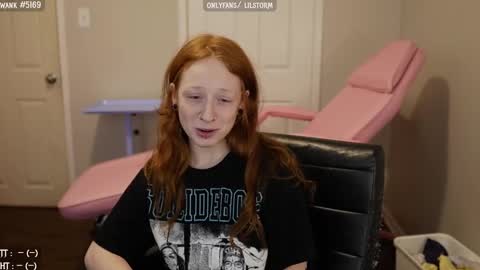 lil or red online show from February 26, 1:54 pm