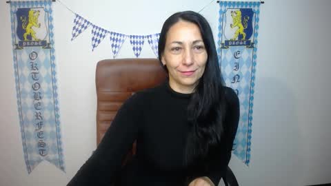 lilugrants online show from October 4, 6:17 pm