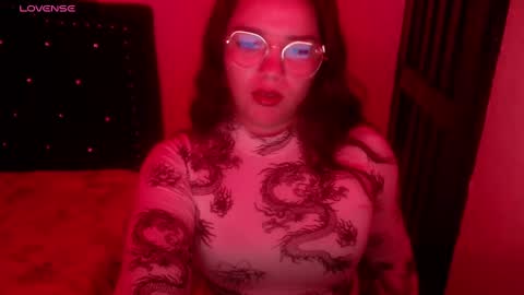 Lily  online show from February 17, 6:09 am