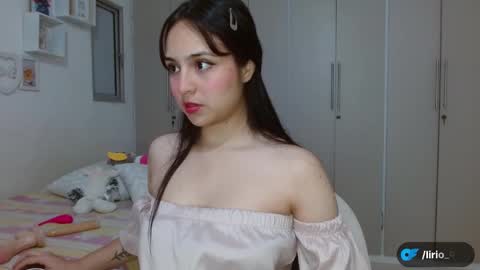 Lirio         online show from January 12, 8:36 am