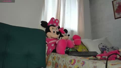 Snapshot of lily_evil chatting on October 8, 5:08 pm online show from October 8, 5:08 pm