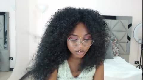 lily_mendoza online show from July 7, 7:40 pm