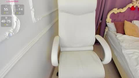 Lily online show from February 16, 12:31 am